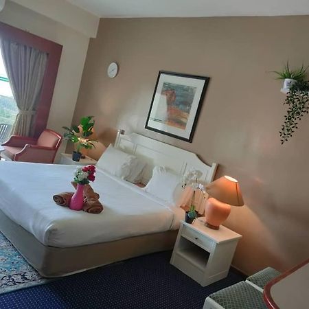 Seaview Deluxe Studio Couples Room S Tanjung Bungah (Penang) Ngoại thất bức ảnh