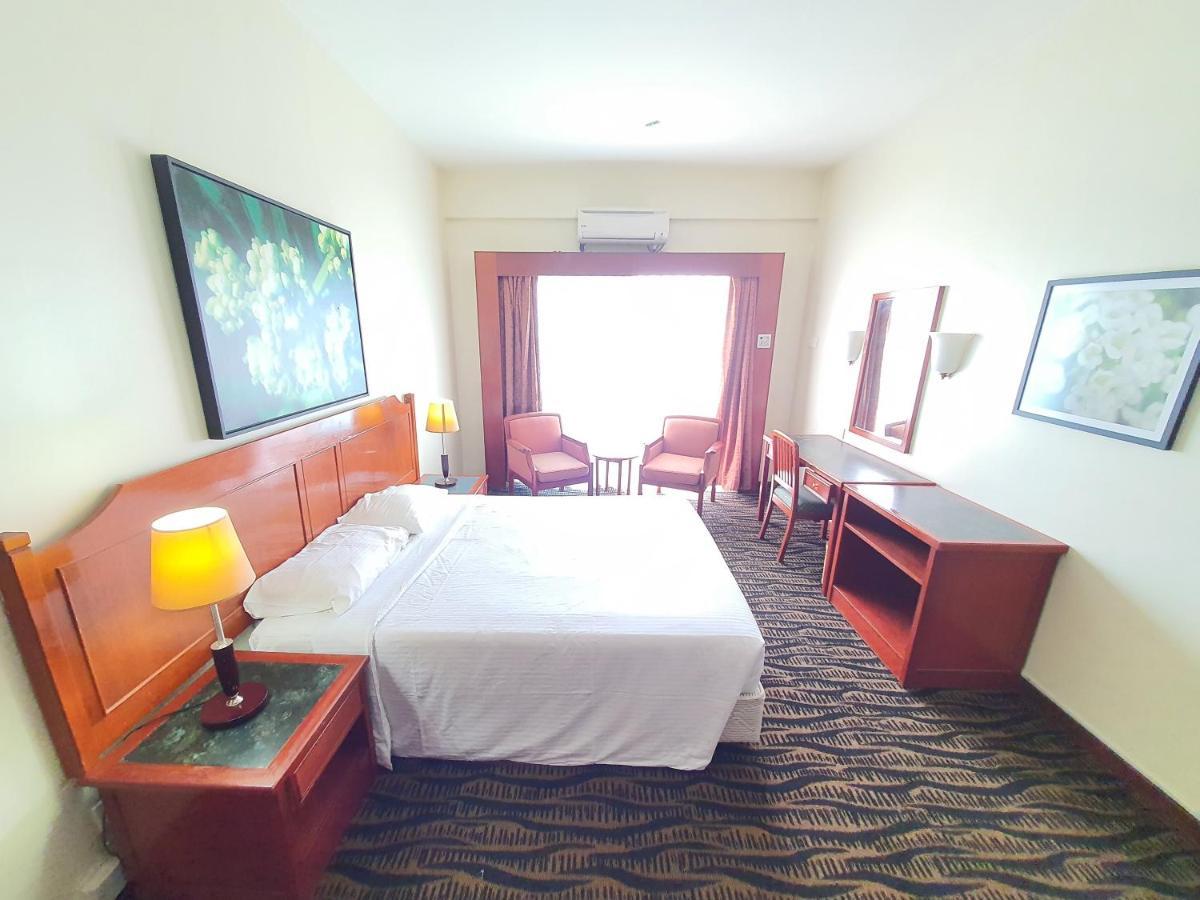 Seaview Deluxe Studio Couples Room S Tanjung Bungah (Penang) Ngoại thất bức ảnh