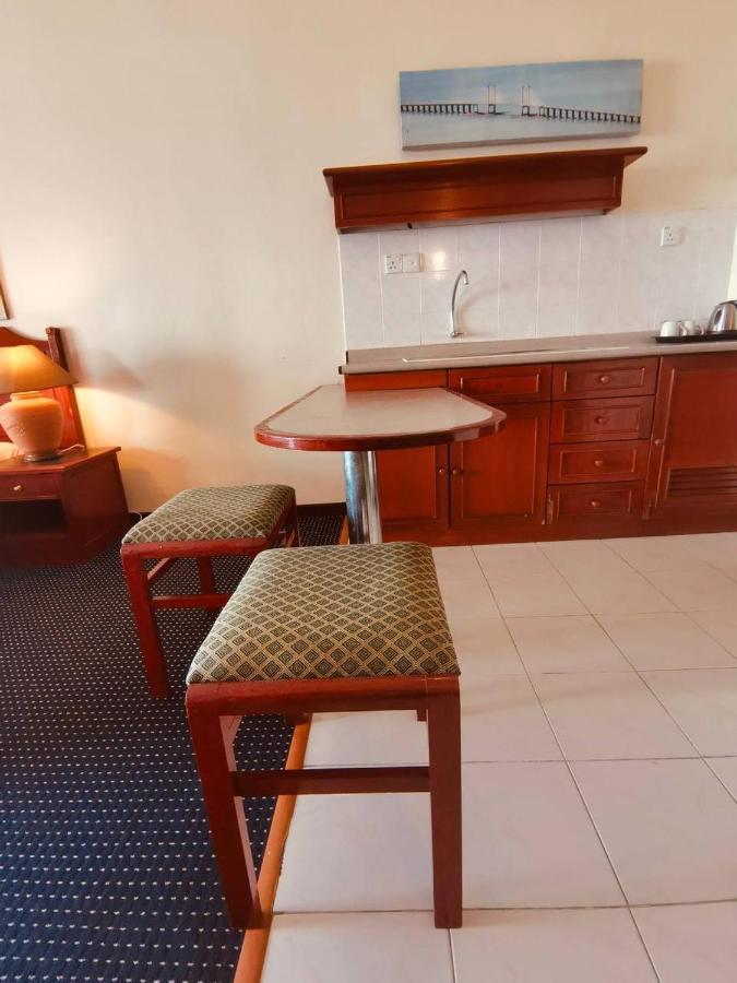 Seaview Deluxe Studio Couples Room S Tanjung Bungah (Penang) Ngoại thất bức ảnh