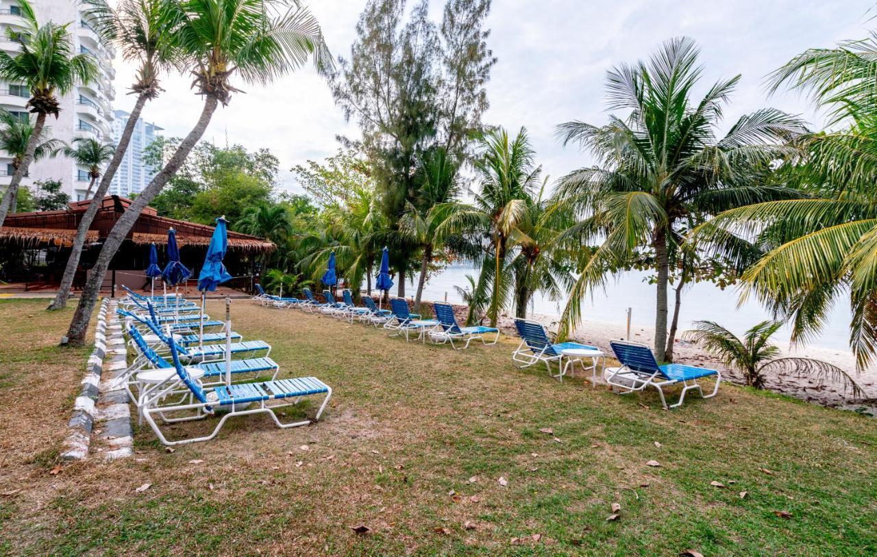 Seaview Deluxe Studio Couples Room S Tanjung Bungah (Penang) Ngoại thất bức ảnh