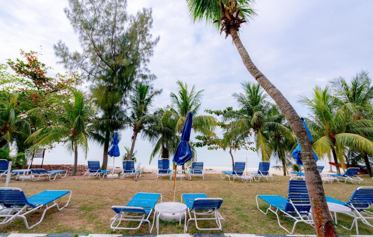 Seaview Deluxe Studio Couples Room S Tanjung Bungah (Penang) Ngoại thất bức ảnh