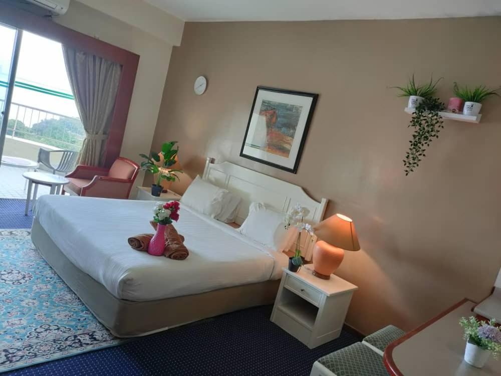 Seaview Deluxe Studio Couples Room S Tanjung Bungah (Penang) Ngoại thất bức ảnh